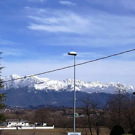 Nella Terra Di Mezzo