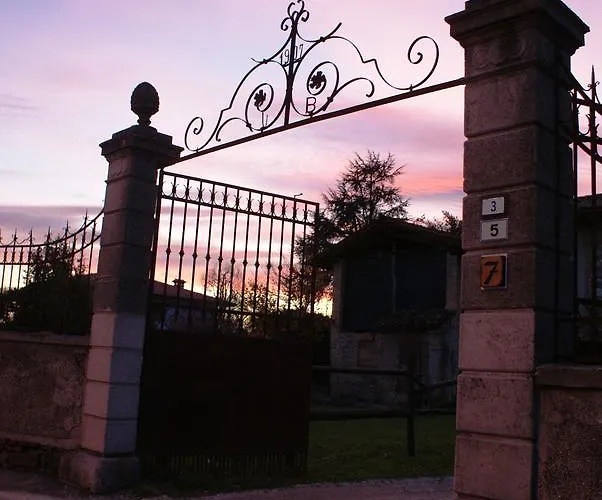 Nella Terra Di Mezzo Caporiacco